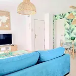 Moderno Y Con Estilo En La Carihuela טורמולינוס
