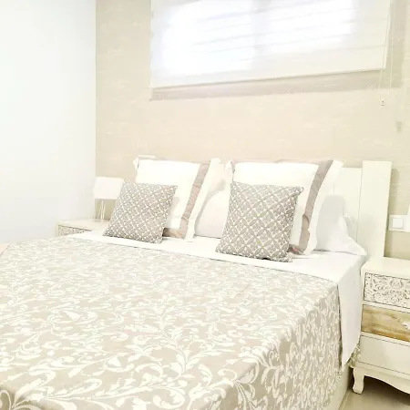 Moderno Y Con Estilo En La Carihuela דירה טורמולינוס